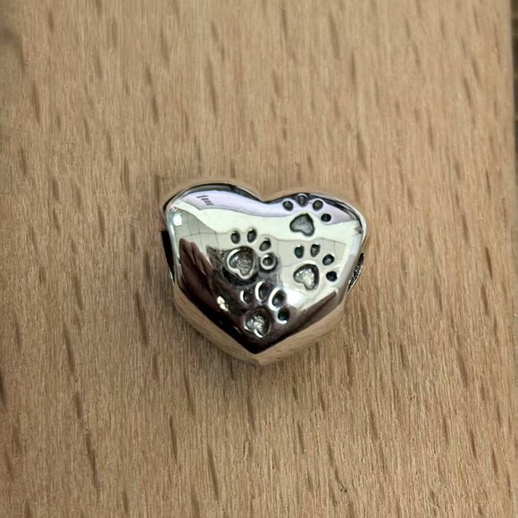 🥰😍Pandora My Sweet Pet Charm Pet Paw Print Heart Charm, S925 Silver Bracelets - Picture 2 of 4